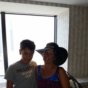 Meet your Posher, Carla